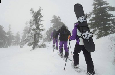 Burton 全新 GORE-TE潮牌信息X PRO Guide 夹克系列释出