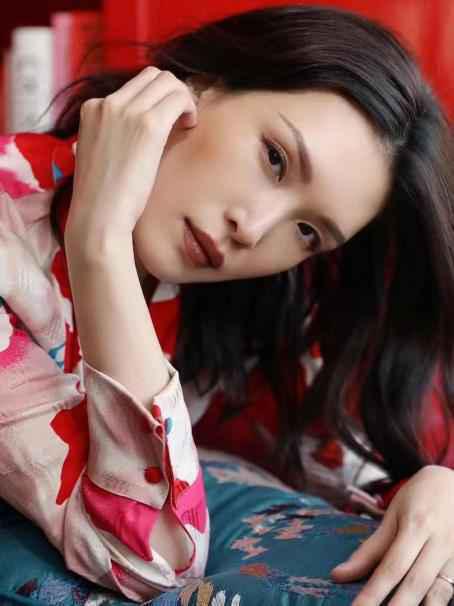 把难讲的概念潮牌信息做形象化的解读