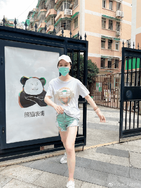分享自己的潮牌信息日常动态