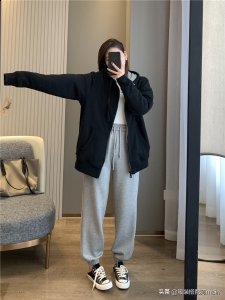 很轻松就能打造潮牌网店出韩系小姐姐范~ 