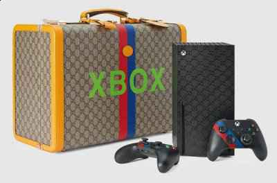 Xbox x 古驰全新联名潮牌品牌 Series X 收纳手提箱公布