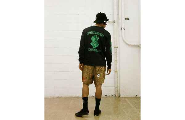 日前 Billionaire Boys C潮牌lub 又揭晓了另一组联乘企划