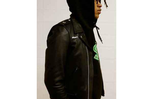 日前 Billionaire Boys C潮牌lub 又揭晓了另一组联乘企划