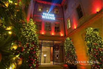 当天还宣布了TEEN潮牌IE WEENIE全新2021圣诞系列