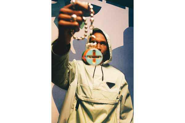 Frank Ocean x 普拉达全新联名限定系列-1.jpg