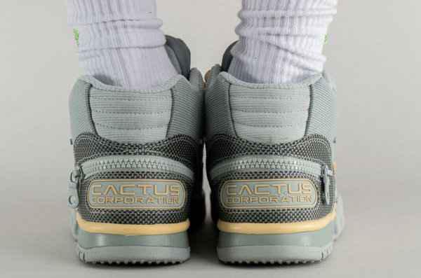  Travis Scott x Air Trainer 1 全新联潮牌名鞋款 目前仍然没有详尽的发售信息（Travis Scott x Air Trainer 1 全新联名鞋款上脚图赏析）