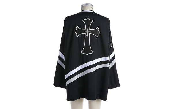  早前释出的纯银潮牌信息火柴盒设计着实吸睛（Chrome Hearts 全新限量版曲棍球球衣系列即将登场）