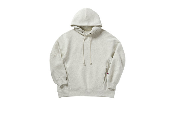 每件单品均融入了潮牌信息防止纵向缩水的扣片（冠军 x N.HOOLYWOOD 全新联乘系列即将来袭）