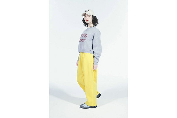 工具袋等细节chaopai.com潮牌汇店得以完整保留（Lee 全新系列“X- LINE”首波单品亮相，无限可能）