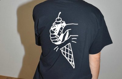 这一次 BBC ICECREAM 邀请到潮牌商城了日本艺术家 Ken Kagami 参与创作（BBC ICECREAM x Ken Kagami 全新合作系列上市）