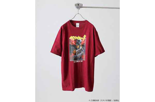 日前日本时尚品牌 Journal潮牌品牌 Standard 也特定为此炮制了纪念单品（Journal Standard x Berserk 联名服饰胶囊系列揭晓）