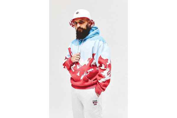  推出了“Scenic 潮牌商城Capsule”胶囊单品之后（KITH Team USA 冬奥会系列登场，雪山图案吸睛）