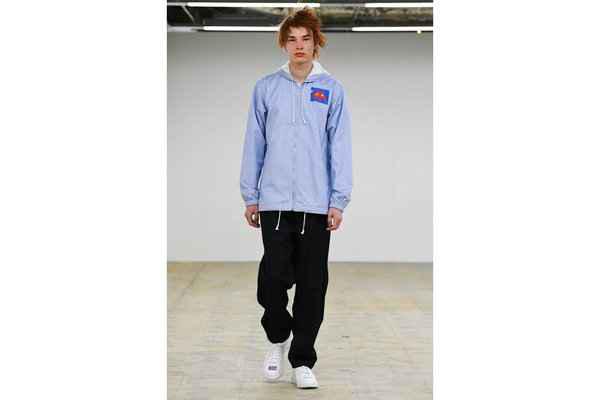  CDG Homme Plus 新潮牌季大秀刚刚亮相（CDG Shirt x INVADER 全新合作系列曝光）