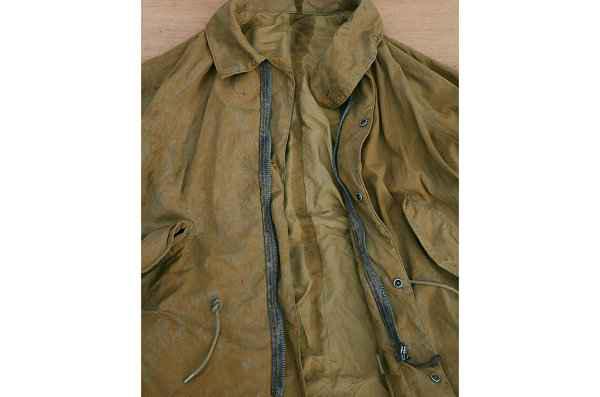 Visvim 全新泥染工艺chaopai.com潮牌汇大衣 LEVINSON 首次亮相（Visvim 全新泥染工艺大衣 LEVINSON 首次亮相）