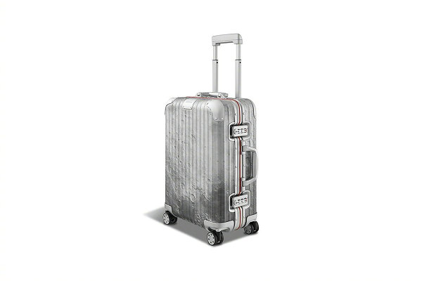  RIMOWA 全新太空系列旅潮牌资讯行箱 即将在 11 月 10 日起售（RIMOWA 全新太空系列旅行箱公布，月球表面灵感）