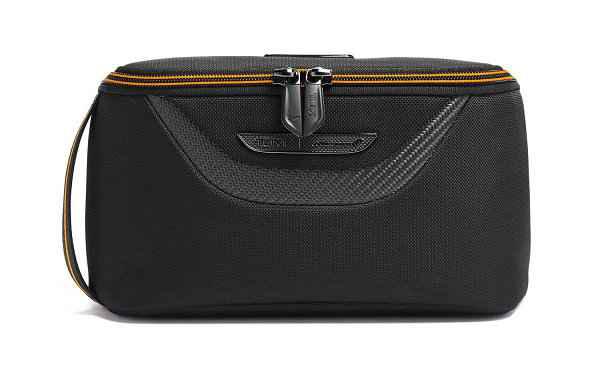 具体发售信息可参考 TUMI 实潮牌信息体门店动态！ TUMI 线上折扣/新品 （TUMI 途明 x 迈凯伦全新联名包袋系列公布，跨界组合）