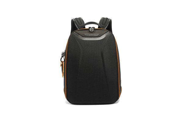 具体发售信息可参考 TUMI 实潮牌信息体门店动态！ TUMI 线上折扣/新品 （TUMI 途明 x 迈凯伦全新联名包袋系列公布，跨界组合）