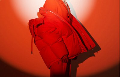 近日又一款全新潮牌别注单品预告来袭（AMI Paris 2021 秋冬中国限定羽绒外套曝光）