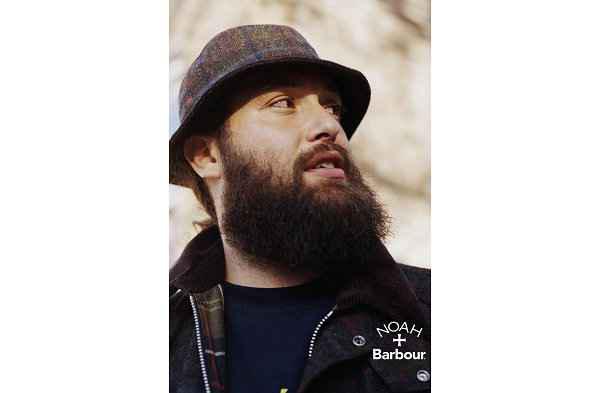 品牌即将携手英国老牌潮牌 Barbour 呈现极富街头韵味的设计（Noah x Barbour 全新联乘系列即将发售，经典设计重塑）