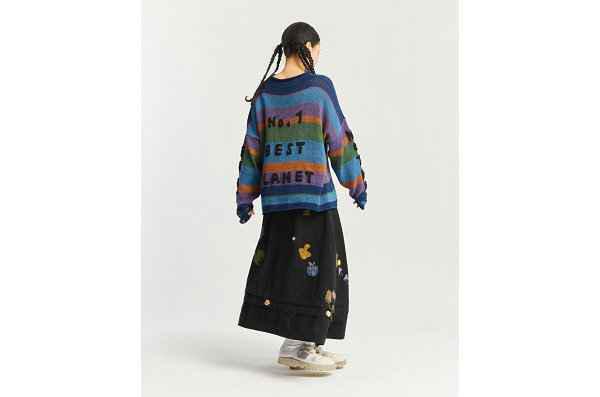 色彩丰富鲜艳潮牌商城却绝不花哨（STORY mfg. 2022 秋冬系列 Lookbook 赏析）