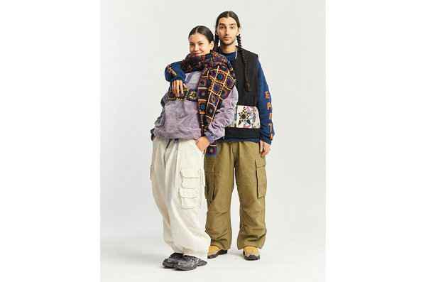色彩丰富鲜艳潮牌商城却绝不花哨（STORY mfg. 2022 秋冬系列 Lookbook 赏析）