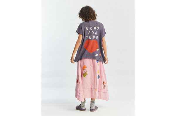 色彩丰富鲜艳潮牌商城却绝不花哨（STORY mfg. 2022 秋冬系列 Lookbook 赏析）