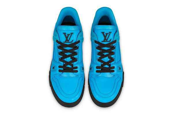  此番chaopai.comchaopai.com潮牌汇店潮牌汇了解到（路易威登 LV Trainer 鞋款全新纯色系列公布）