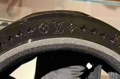 LV 2021 秋冬 Monogram 镜潮牌片滑雪面具亮相，安排！（LV 2021 秋冬 Monogram 镜片滑雪面具亮相，安排！）