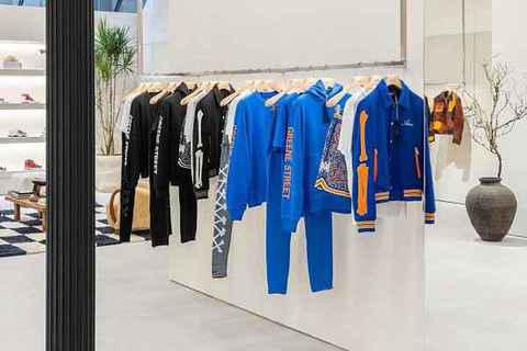 AMIRI 纽约新店开业限潮牌信息定系列出炉，款式丰富~（AMIRI 纽约新店开业限定系列出炉，款式丰富~）