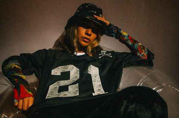 MMJ x Mitchell Ness 全新潮牌资讯限定联名系列即将登场（MMJ x Mitchell Ness 全新限定联名系列即将登场）