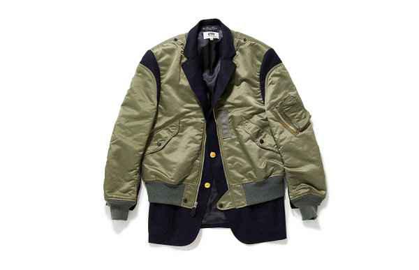  其中卡其、军绿以及潮牌信息 Navy 蓝等色调组合十分吸睛（布克兄弟 x JUNYA WATANABE MAN 全新联名胶囊系列亮相）