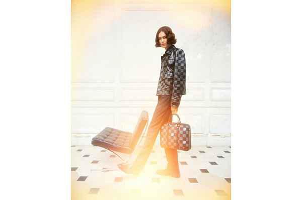  Louis Vuitton 2021 秋季男装系潮牌商城列 预计 9 月 3 日于 LV 门店首发（Louis Vuitton 2021 秋季男装系列亮相，Virgil 倾情呈现）