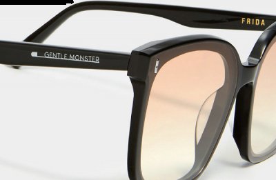 想要尝鲜的玩家赶快前往入潮牌信息手吧！ Gentle Monster 线上折扣/新品 （Gentle Monster 全新配色 Frida 01(OG) 太阳镜释出）