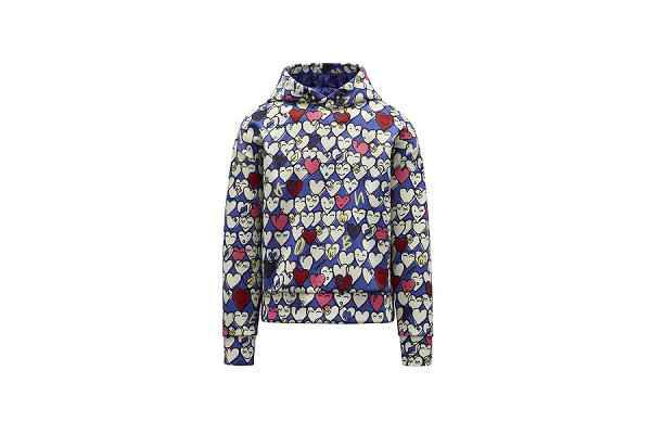  早前发售的藤原浩联名不知各位是否有抢到潮牌商城呢？这边 Moncler 专为七夕准备的全新合作企划也正式出炉（蒙口 x Naj-Oleari 全新联名七夕别注系列即将登场）