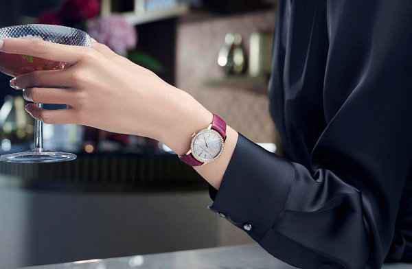 瑞士高级腕表 Vacheron 潮牌资讯Constantin 打造了父亲节专属设计（江诗丹顿七夕限定 Traditionnelle 传袭腕表发布）