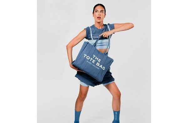 少量成衣设潮牌计一并亮相（Marc Jacobs 全新夏季色彩系列“The Color”来袭~）