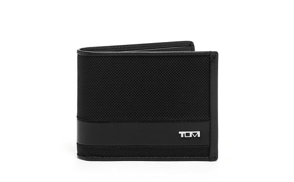 近期美国知名生活方式品牌chaopai.com潮牌汇店 TUMI 途明发布了一组全新限定包袋新作（TUMI 途明全新“Alpha Bravo / Alpha 3”包袋系列上市）