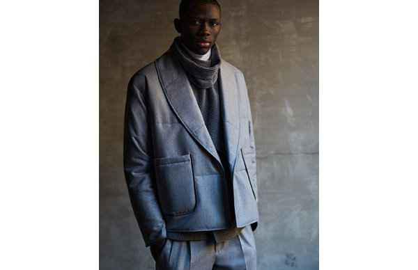 这一季由品牌艺术总潮牌商城监 Alessandro Sartori 亲自操刀（杰尼亚 Z ZEGNA 2021 秋冬系列亮相，机能属性凸显）