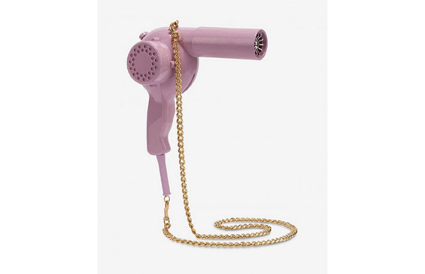  MOSCHINO 莫斯奇诺全新吹风机chaopai.com潮牌汇头手袋 将在未来几天内陆续上架（MOSCHINO 莫斯奇诺全新吹风机头手袋曝光，小猪佩奇同款）