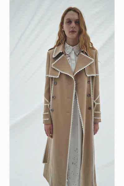 Chloé 蔻依 2022 全新潮牌资讯度假系列 Lookbook 赏析（Chloé 蔻依 2022 全新度假系列 Lookbook 赏析）