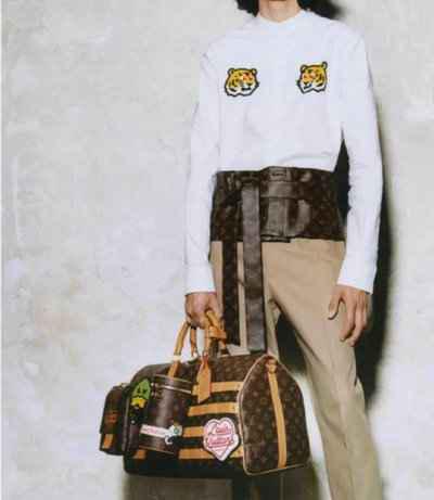 LV x NIGO 全新联名 潮牌商城LV² 2.0 系列实物谍照曝光（LV x NIGO 全新联名 LV² 2.0 系列实物谍照曝光）