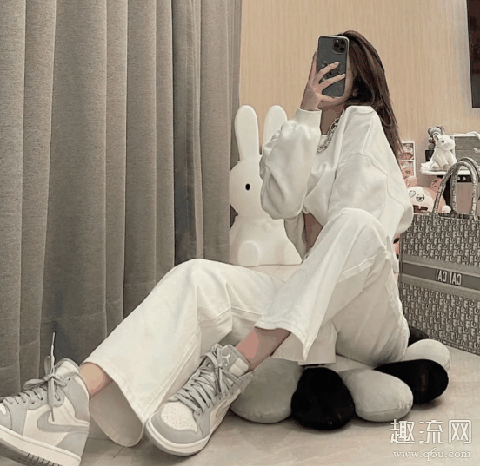 aj1女款男的能穿吗 aj1女款41码和男款41码有差别吗