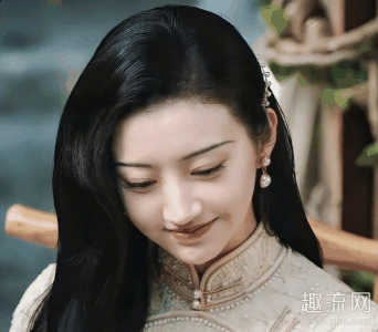  近日由景甜主演的潮牌商城《司藤》正在热映中（司藤是什么妖 司藤是现代剧吗 拍摄地在哪）