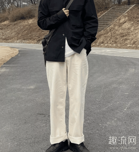 衬衫搭配什么外套好看2021 衬衫搭配搭配裤装最好的搭配方式推荐