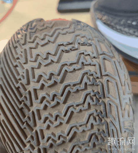 耐克ZOOM G.T. CUT耐磨吗 耐克ZOOM G.T. CUT和驭帅14䨻哪个好