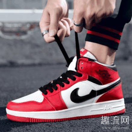 AJ1鞋带孔开孔不规则是怎么回事 AJ1鞋带孔没有打通怎么办