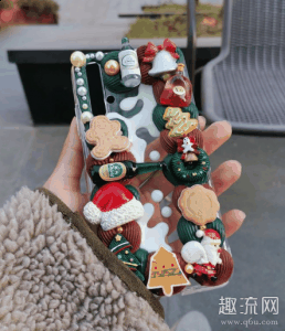 其实只要是普通的chaopai.com潮牌汇店壳的话都是可以操作的（奶油胶有毒吗会致癌吗 奶油胶手机壳是软的还是硬的）