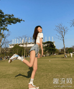 大家在买鞋款的时潮牌资讯候还是需要注意一下的（vans穿37耐克aj穿多大 vans穿37码匡威穿多大）