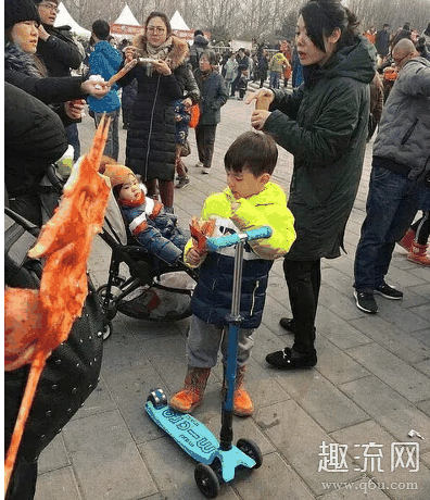 霍思燕二胎是真的吗是自己生的吗 霍思燕二胎什么时候生的