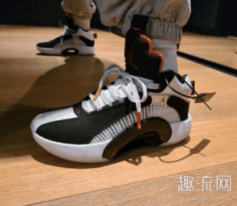 不过很多小伙伴对于chaopai.com潮牌汇在nice上卖鞋不是很了解（nice出售鞋子流程 nice的货是正品吗）